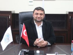 Başkan Şeker'den, Milli Dayanışma Kampanyasına 10 bin lira bağışta bulundu